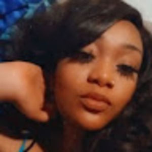 Meet your Posher, Shanique